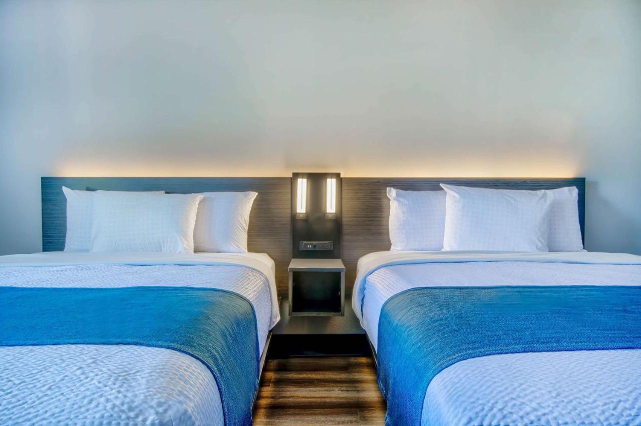 Motel 6 Jeffersonville, In ภายนอก รูปภาพ