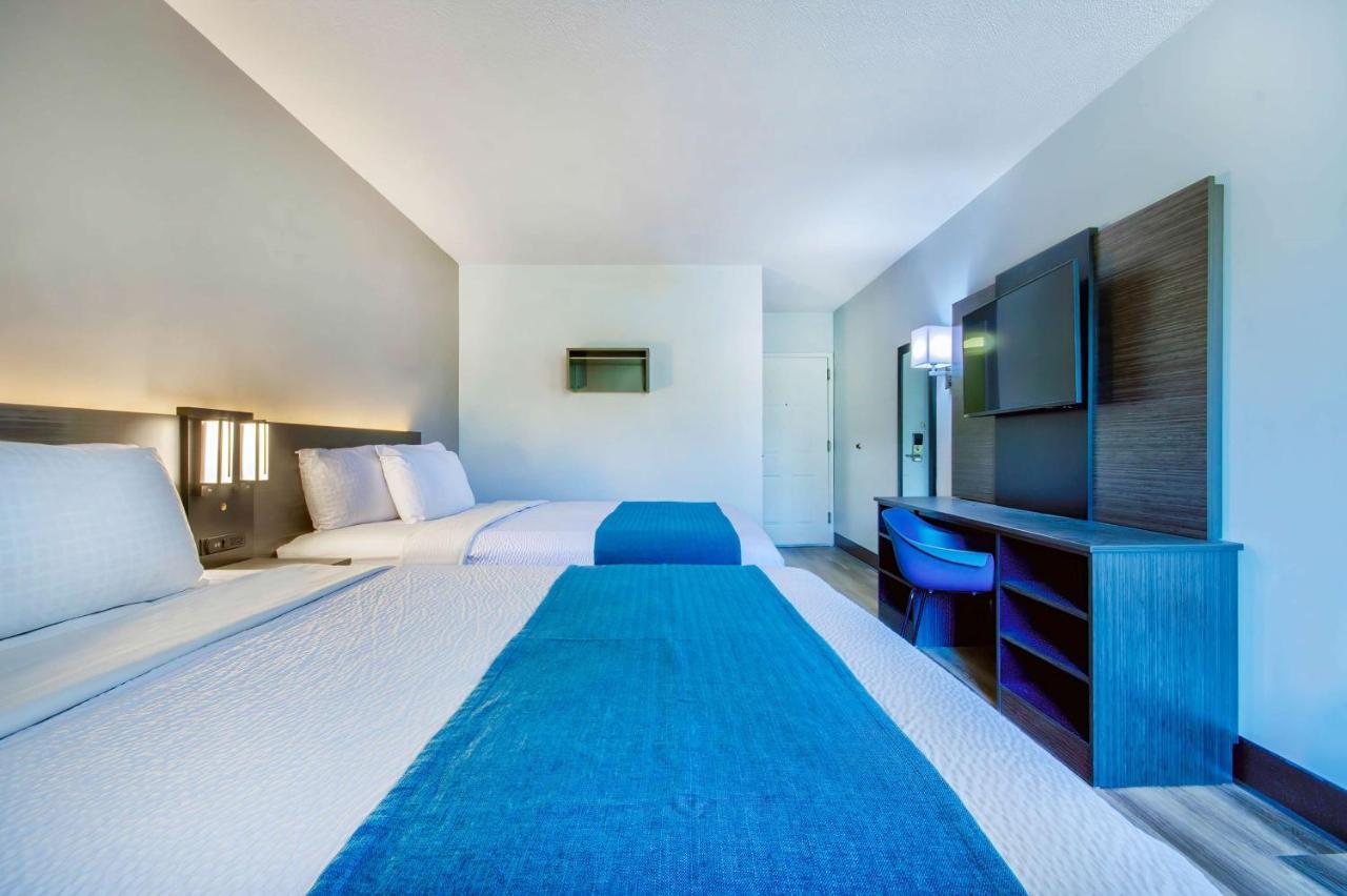 Motel 6 Jeffersonville, In ภายนอก รูปภาพ