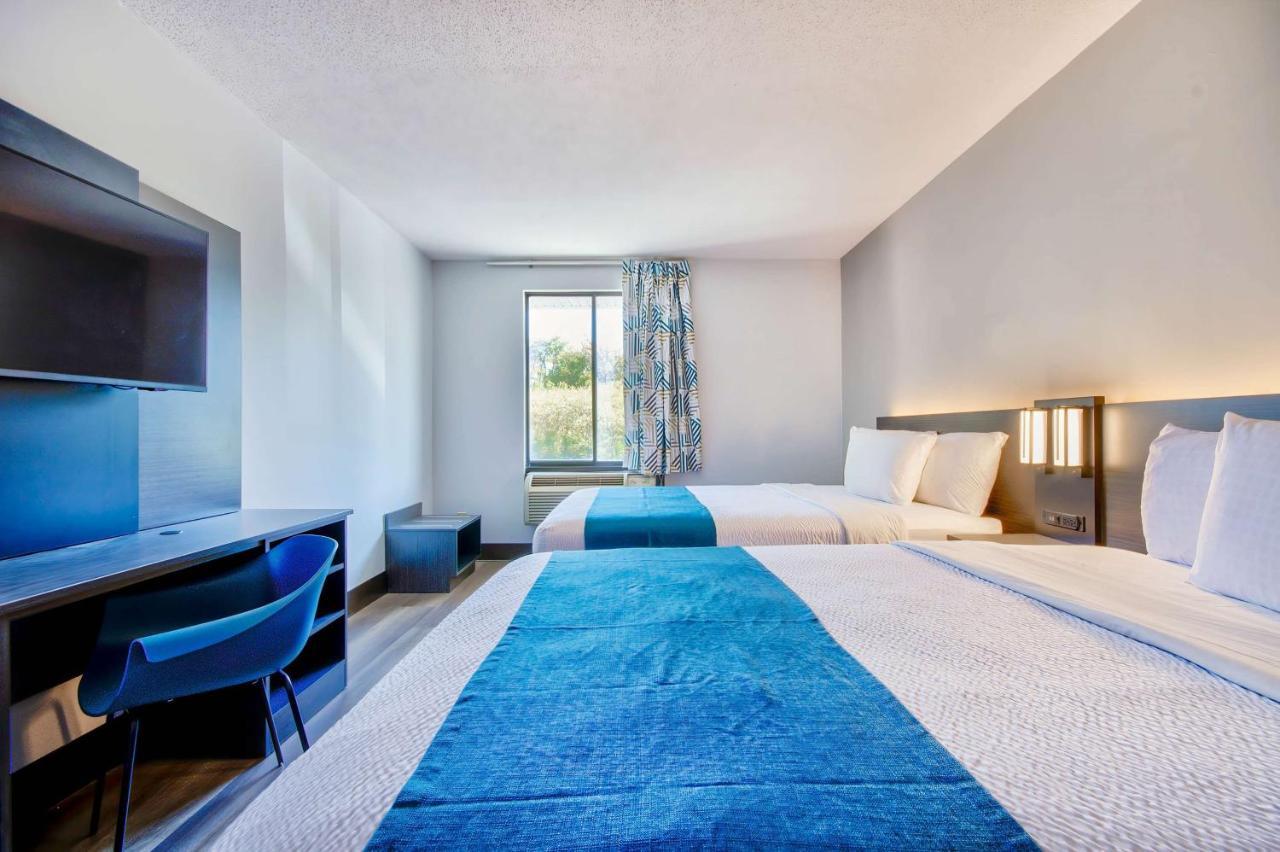 Motel 6 Jeffersonville, In ภายนอก รูปภาพ