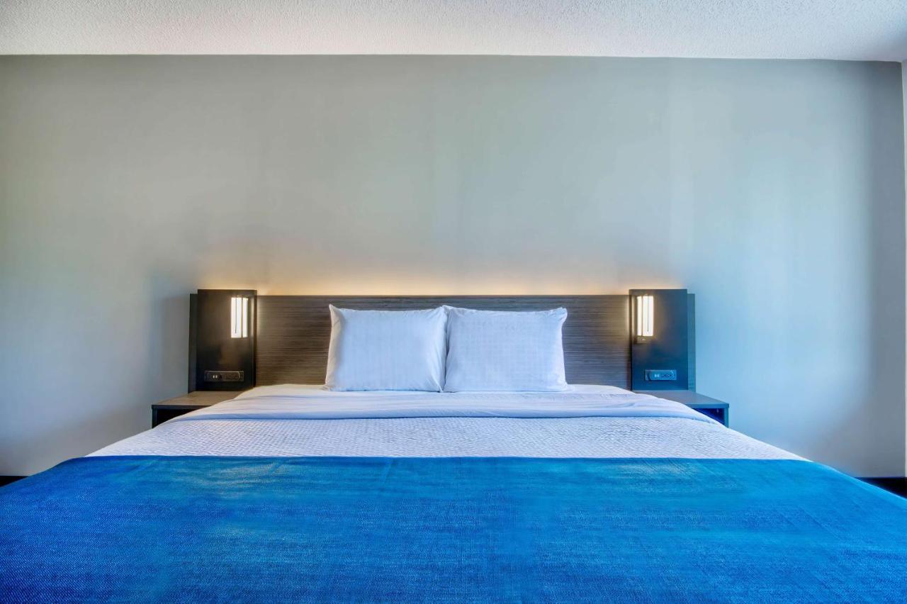 Motel 6 Jeffersonville, In ภายนอก รูปภาพ